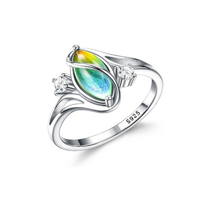 ✨🔥Geometric Oval Ring with Zirconia Accents💍